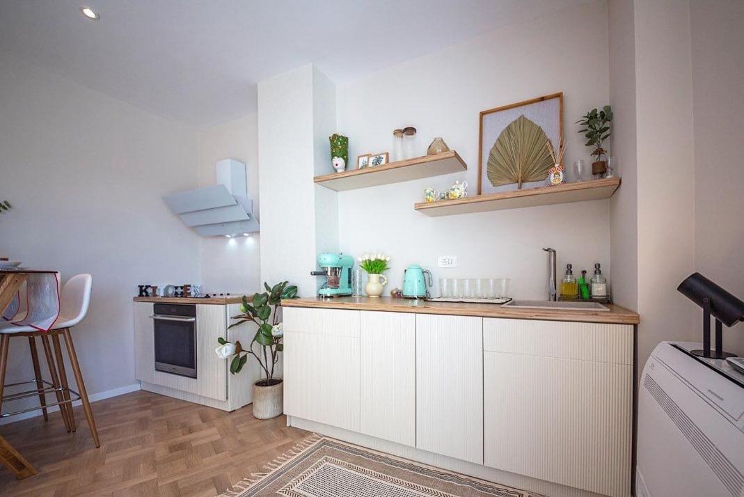 Apartamento Terrace Square View Tirana